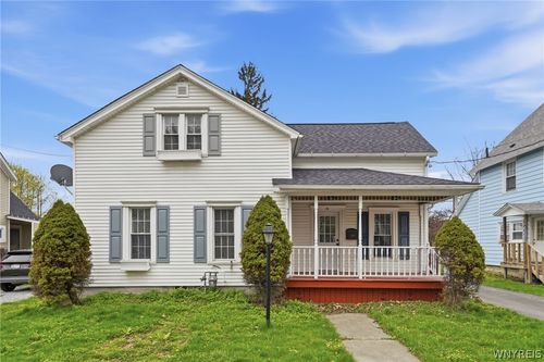 23 Lombardy St, Lancaster, NY, 14086-2612 | Card Image