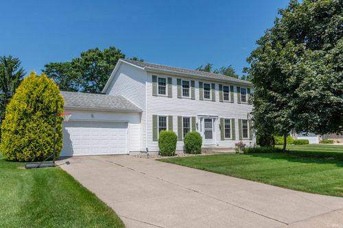 51145 Brandychase W, Granger, IN, 46530-9004 | Card Image