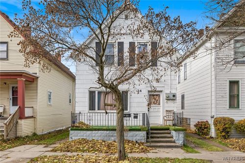 24 Persia St, Buffalo, NY, 14211-2132 | Card Image