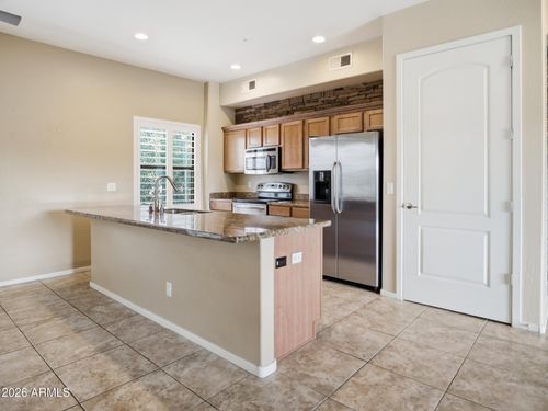 4625 E Culver St, Phoenix, AZ, 85008-5612 | Card Image