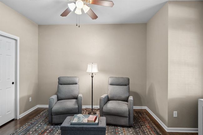 Flex room with closet. Perfect for home office, den or playroom. | Image 10