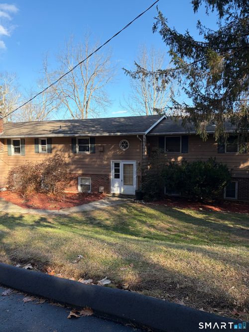 apt-63-270 S Windham Rd, Willimantic, CT, 06226-3843 | Card Image