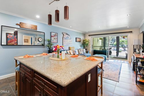 542 Ebbtide Cir, Port Hueneme, CA, 93041-3551 | Card Image