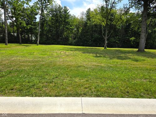 883 J Mccool Way, Greenwood, IN, 46142-5253 | Card Image