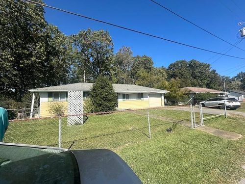 32 Kent Dr, Rossville, GA, 30741-4253 | Card Image