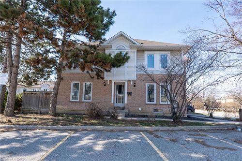 33-63 Wickstead Crt, Brampton, ON, L6R1N8 | Card Image