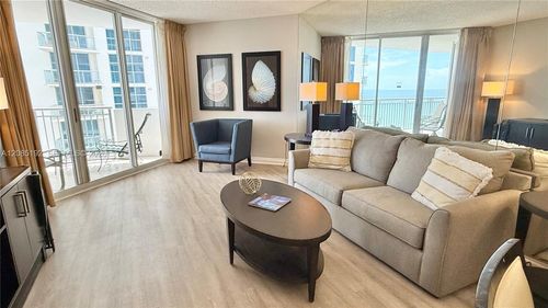 804-17375 Collins Ave, Sunny Isles Beach, FL, 33160-3410 | Card Image