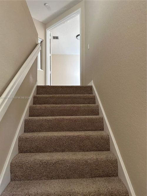 29-2810 Center Court Dr, Weston, FL, 33332-1857 | Card Image