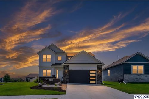 21101 Butler Ave, Elkhorn, NE, 68022-5362 | Card Image