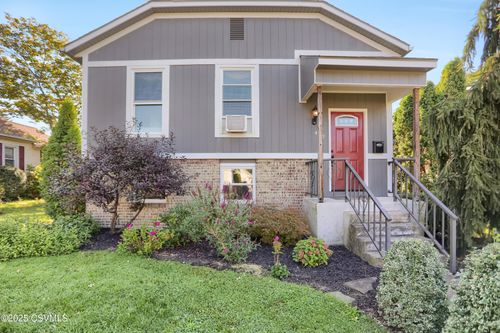 407 8th St, Selinsgrove, PA, 17870-1602 | Card Image