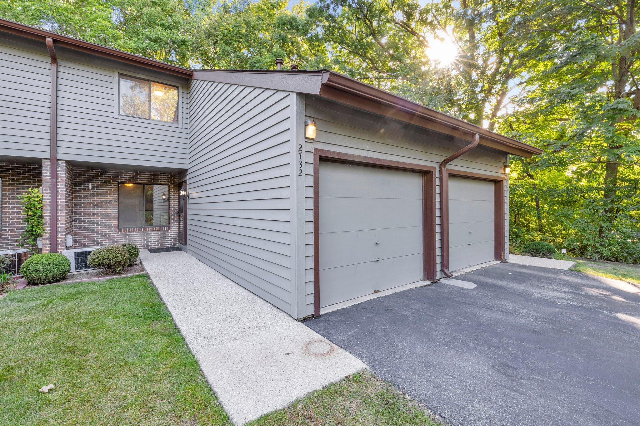 Old Mill Dr, Racine, WI 53405