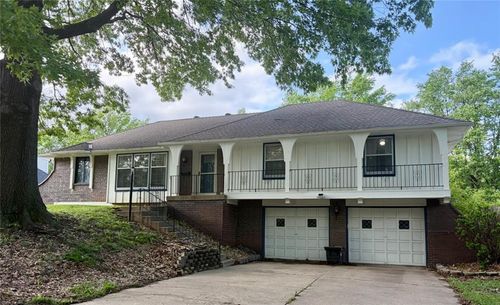 3504 60th St, Gladstone, MO, 64119-1925 | Card Image