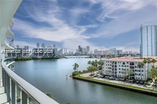 606-3250 Ne 188th St, Aventura, FL, 33180-3358 | Card Image