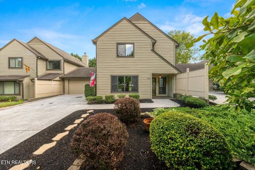 1403 Broad Run Dr, Maryville, TN, 37803-6059 | Card Image