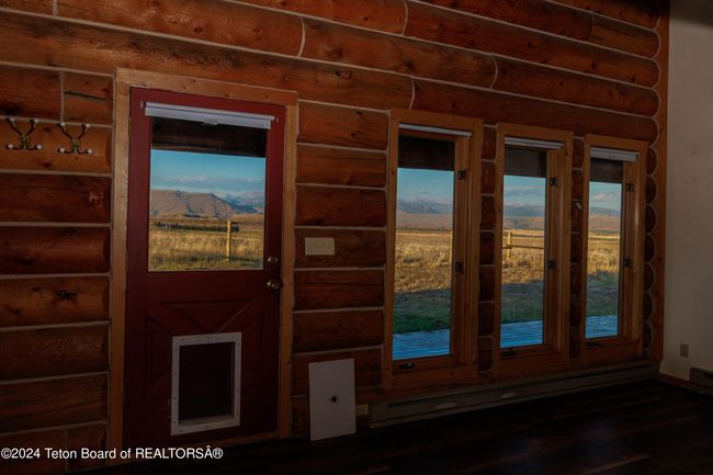 5 Black Bear Rd, House other with 5 bedrooms, 2 bathrooms and null parking in Pinedale WY | Image 24