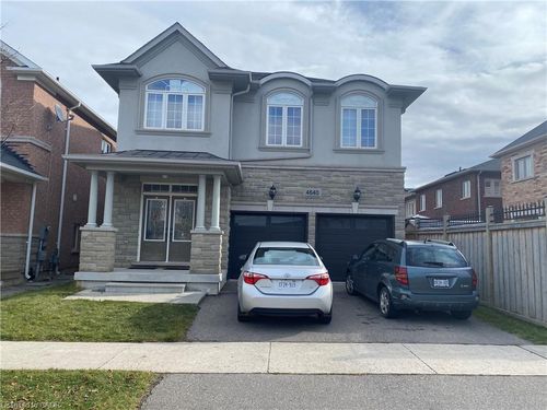 bsmnt-4640 Doug Wright Dr, Burlington, ON, L7M0L7 | Card Image
