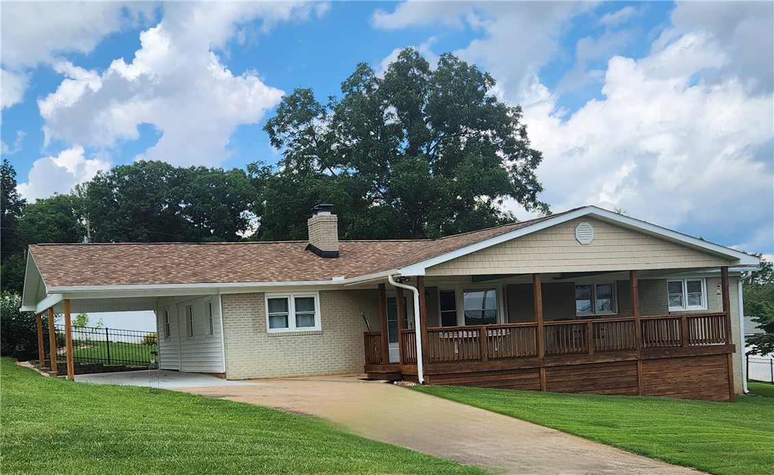 Residential in Seneca 2