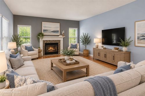 22 Arbor Dr, Coventry, RI, 02816-6395 | Card Image