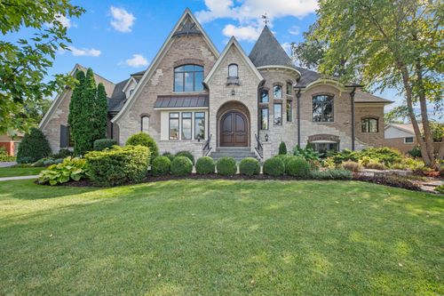 17W033 87th St, Willowbrook, IL, 60527-6090 | Card Image