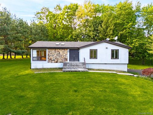 4 Hobart Court, Clarkstown, NY, 10956 | Card Image
