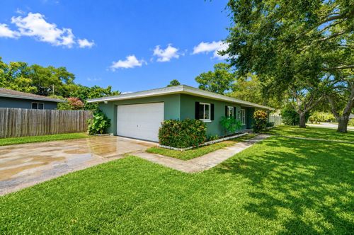 1800 Druid Rd E, Clearwater, FL, 33764-4628 | Card Image