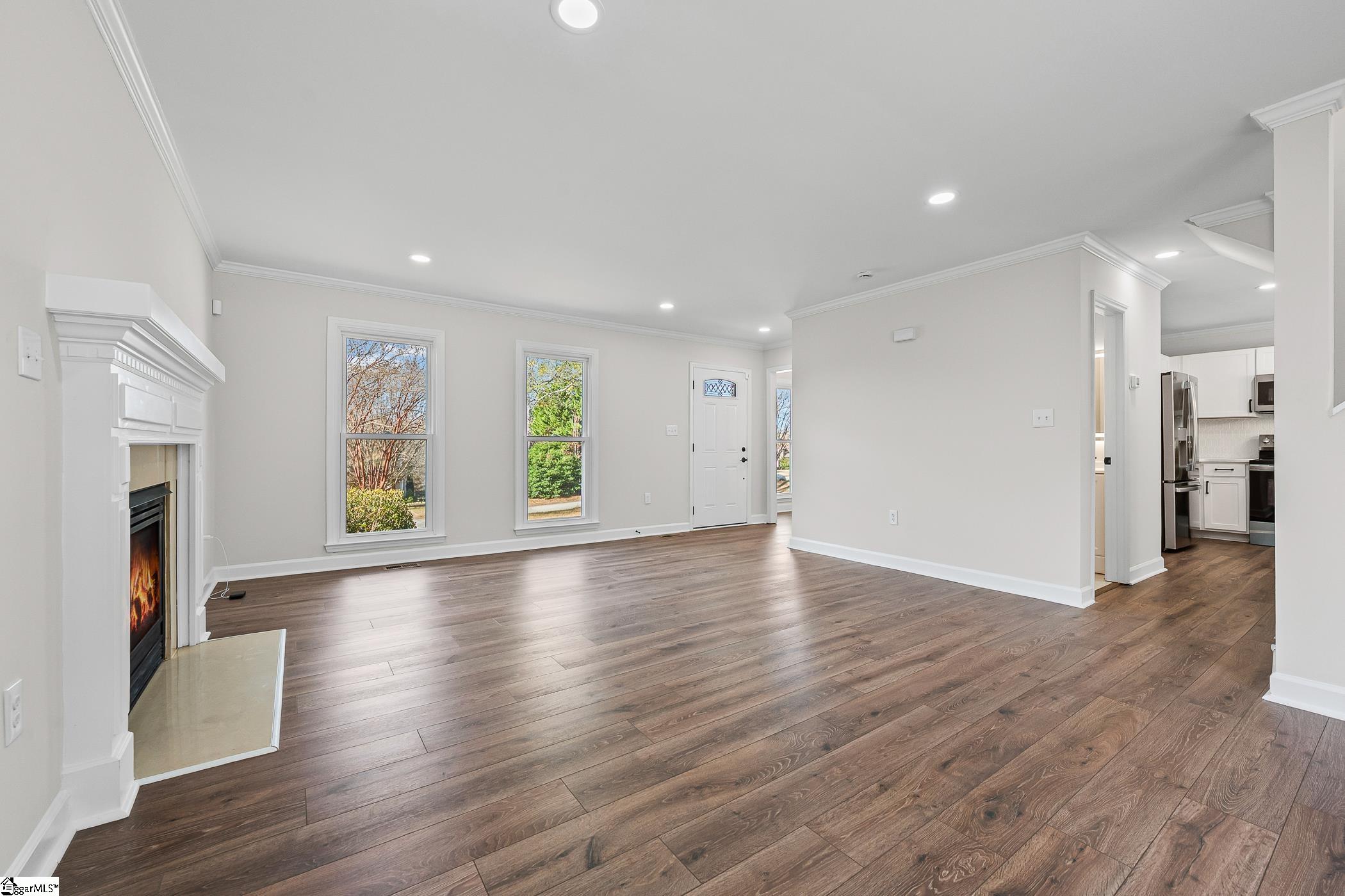 Residential in Lyman 5