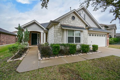 7519 Muley Ln, Cypress, TX, 77433-6664 | Card Image