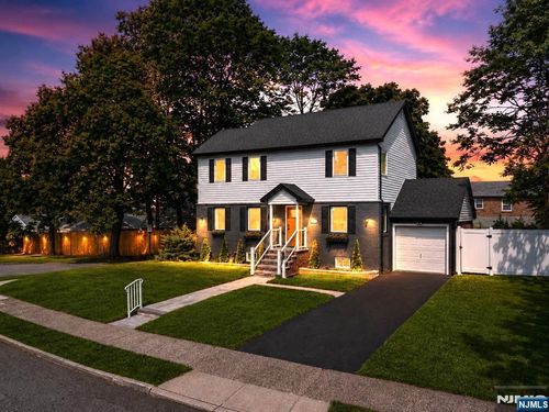 2-07 37th St, Fair Lawn, NJ, 07410-4709 | Card Image