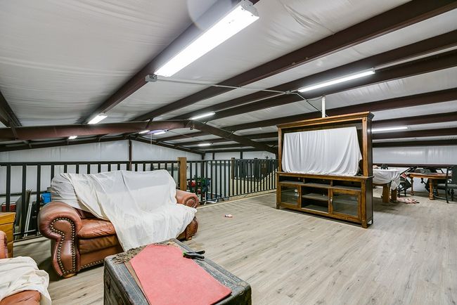 Barn Interior | Image 42