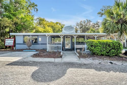 2200 N Volusia Ave, ORANGE CITY, FL, 32763-2867 | Card Image