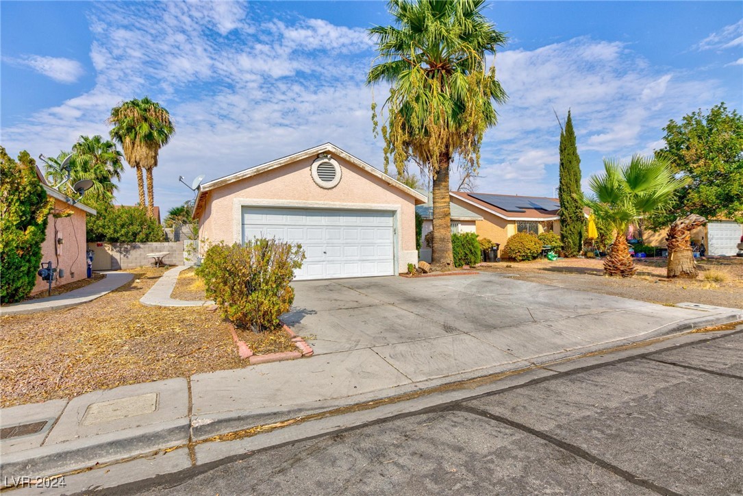 Triumph Hills Dr, North Las Vegas, NV 89032