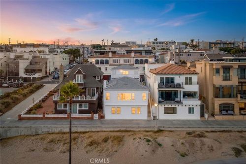 1016 The Strand, Manhattan Beach, CA, 90266-5437 | Card Image