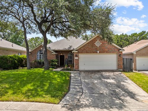 5822 Cedar Path, San Antonio, TX, 78249-3049 | Card Image