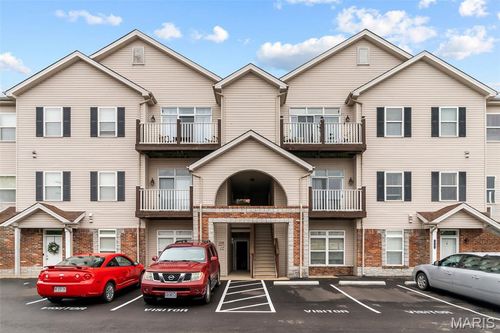 i-1239 Gardens Circle Drive, St Louis, MO, 63125 | Card Image