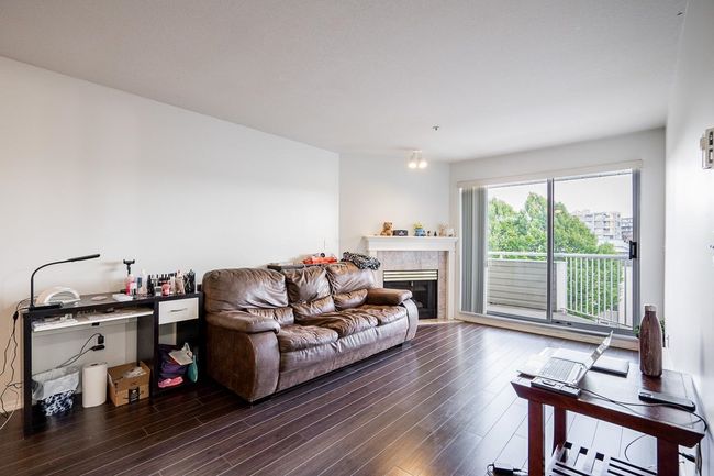 433 - 32830 George Ferguson Way, Condo with 2 bedrooms, 2 bathrooms and 1 parking in Abbotsford BC | Image 6