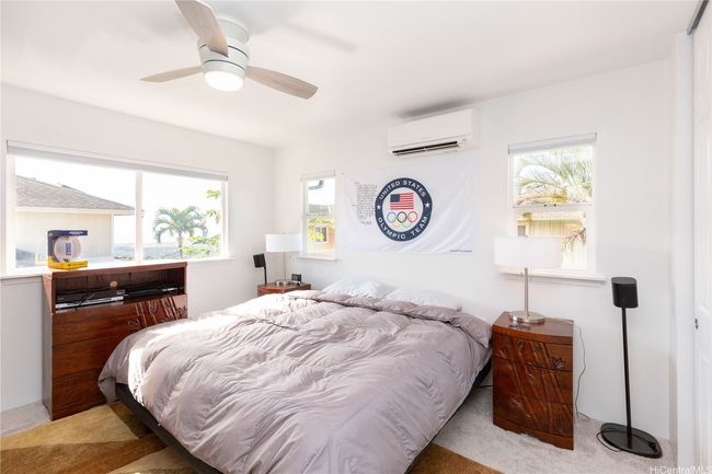 Primary Bedroom | Image 17
