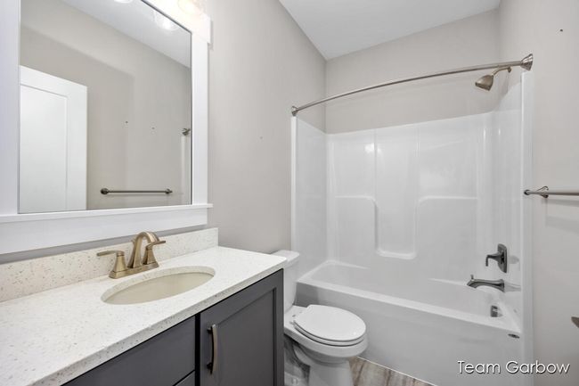 01 - 8393 Woodhaven Dr Sw, Condo with 3 bedrooms, 3 bathrooms and null parking in Byron Center MI | Image 19