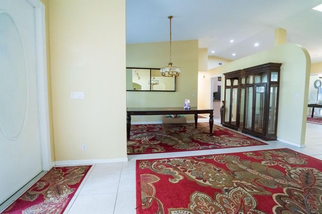 165 Cypress Trce, House other with 4 bedrooms, 3 bathrooms and null parking in Royal Palm Beach FL | Image 5