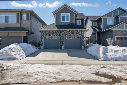 328 Barrett St, Saskatoon, SK, S7W1C7 | Card Image