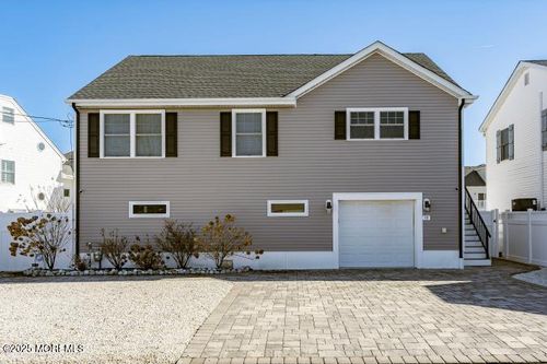 11 Rona Lane, Beach Haven West, NJ, 08050 | Card Image