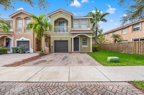 1366 Se 26th Ave, Homestead, FL, 33035-2118 | Card Image