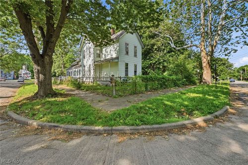 6701 Hope Ave, Cleveland, OH, 44102-5313 | Card Image