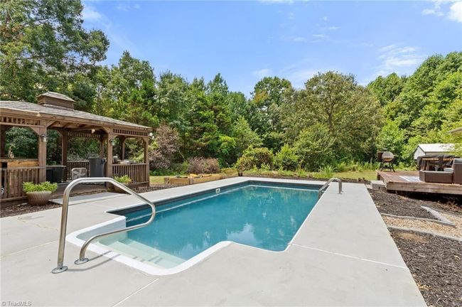 2224 Brower Mill Rd, House other with 3 bedrooms, 3 bathrooms and null parking in Seagrove NC | Image 38