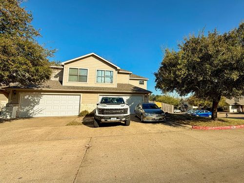 119 Vista Way, Huntsville, TX, 77340-6559 | Card Image