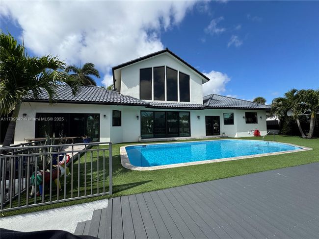 4000 Ne 23 Rd Ave, House other with 3 bedrooms, 4 bathrooms and null parking in Lighthouse Point FL | Image 36