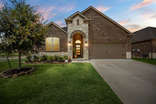 10701 Klondike Ln, Aubrey, TX, 76227-1022 | Card Image