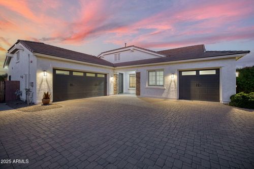 21934 E Pickett Ct, Queen Creek, AZ, 85142-6339 | Card Image