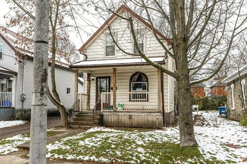 94 Bay St, Stratford, ON, N5A4K9 | Card Image