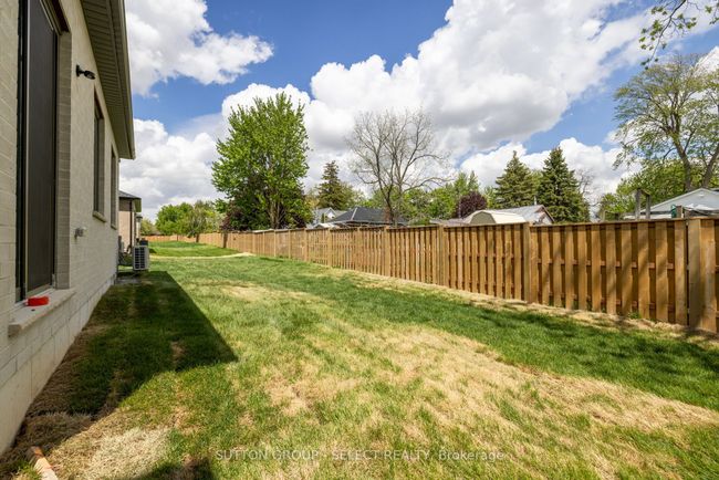 14 - 7966 Fallon Dr, House other with 2 bedrooms, 2 bathrooms and 2 parking in Granton ON | Image 22