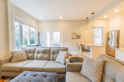 a-2-549 East Third, Boston, MA, 02127 | Card Image